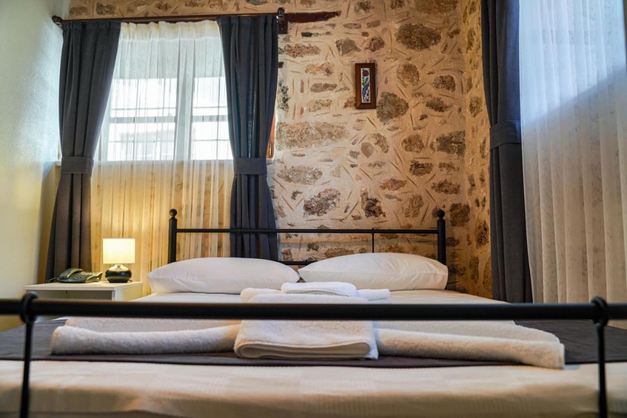 La Casa Carina Bed & Breakfast อันตัลยา ภายนอก รูปภาพ