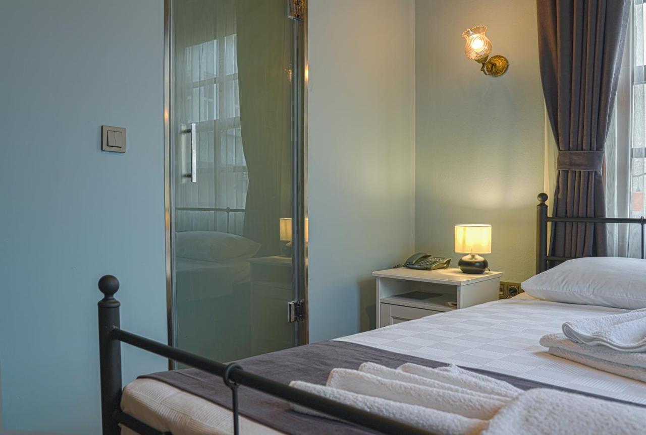La Casa Carina Bed & Breakfast อันตัลยา ภายนอก รูปภาพ