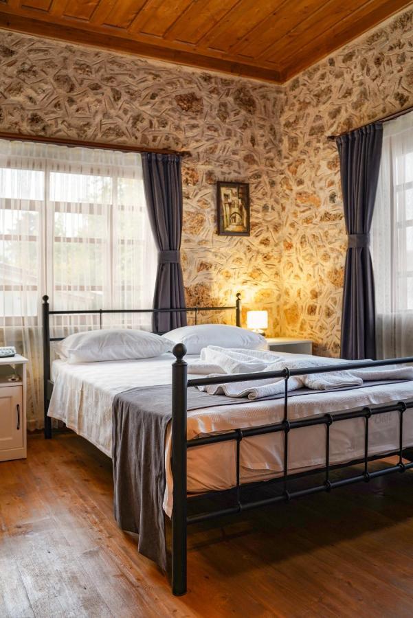 La Casa Carina Bed & Breakfast อันตัลยา ภายนอก รูปภาพ