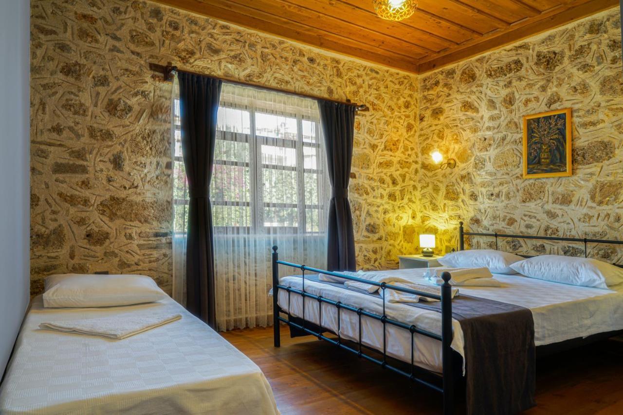 La Casa Carina Bed & Breakfast อันตัลยา ภายนอก รูปภาพ