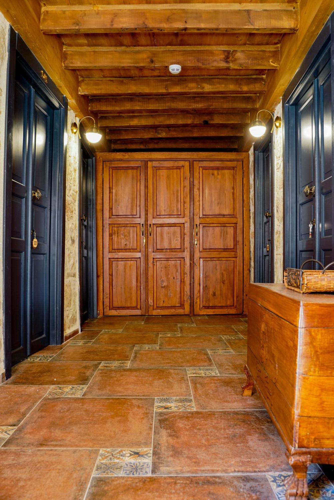 La Casa Carina Bed & Breakfast อันตัลยา ภายนอก รูปภาพ