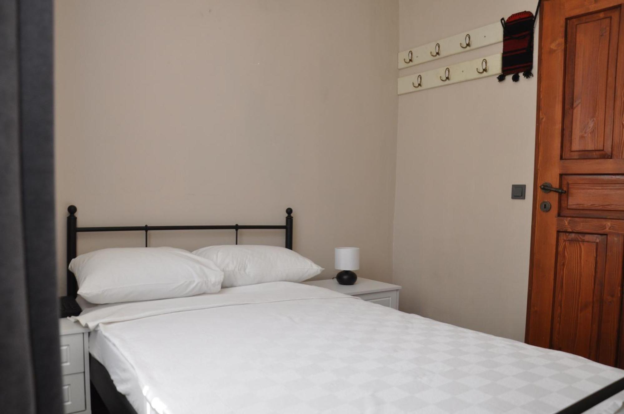 La Casa Carina Bed & Breakfast อันตัลยา ภายนอก รูปภาพ